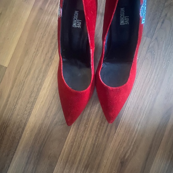 Moschino red shoes - Picture 1 of 14